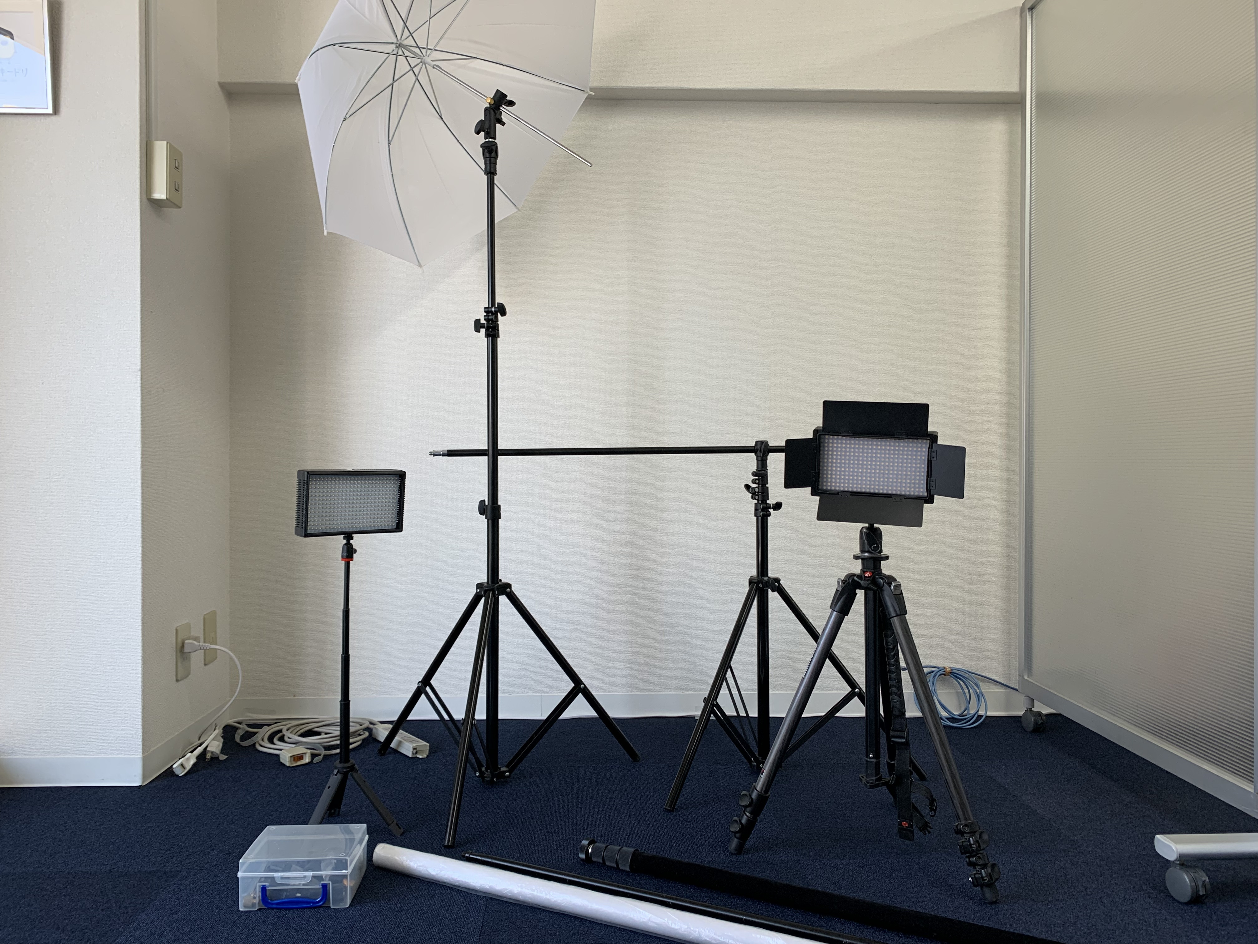 ソールドアウト株式会社 - ソールドアウト株式会社 - {(2 + 1)}ページ目